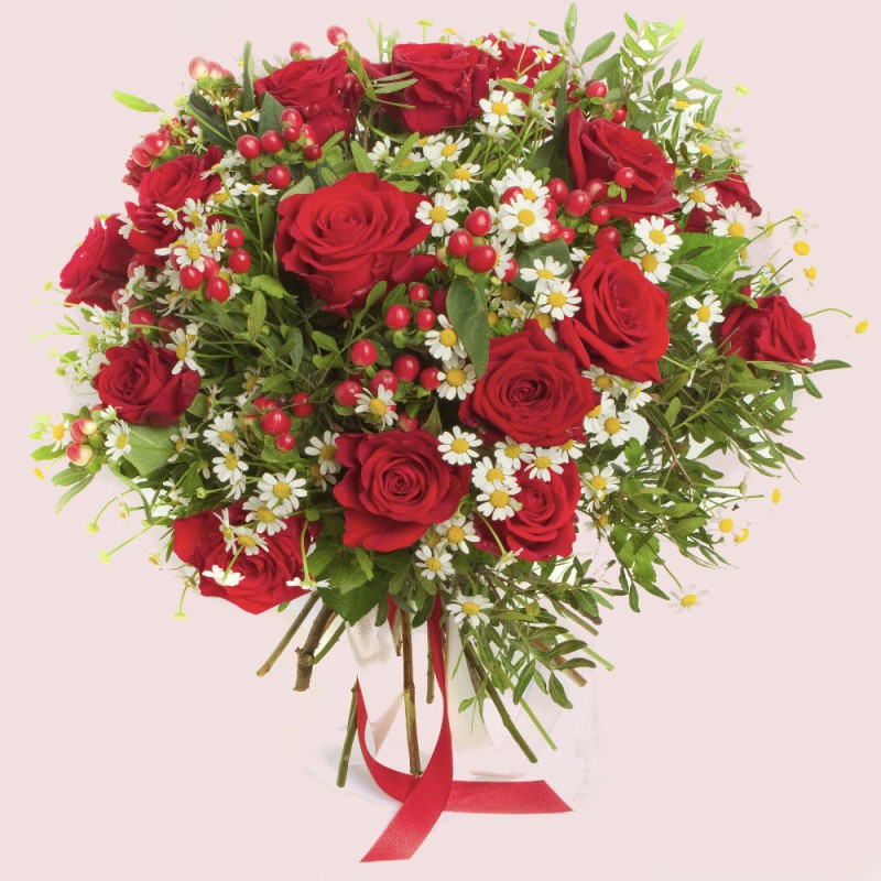 Fiery Red Roses Bouquet