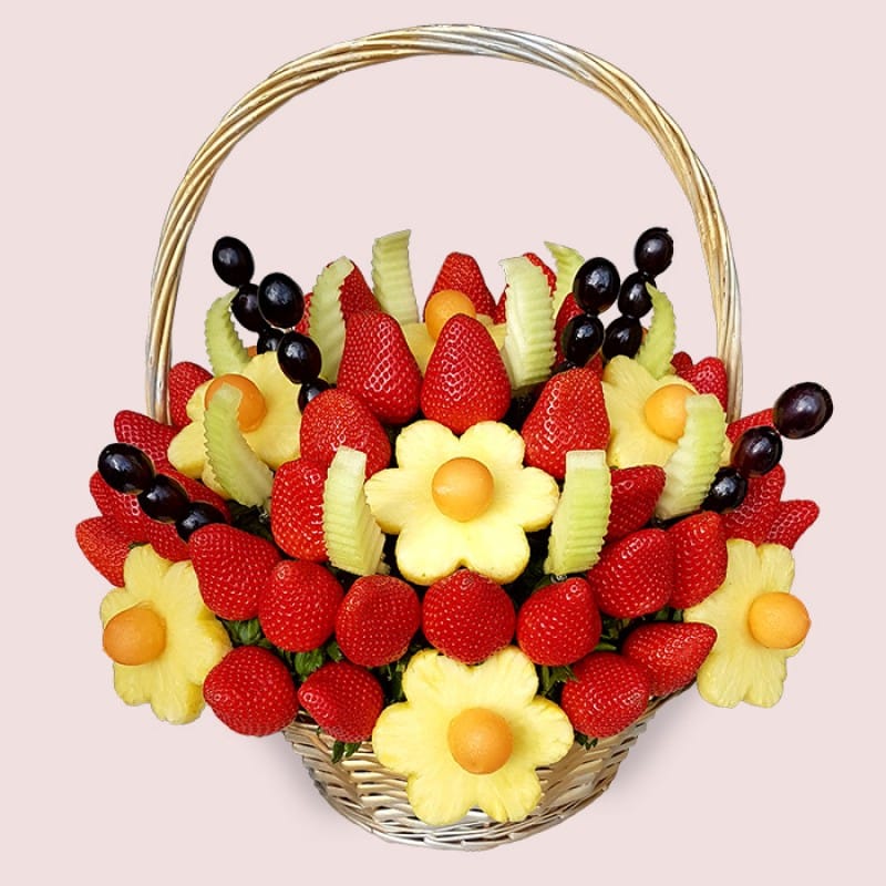Fresh & Delicious Fruit Basket 