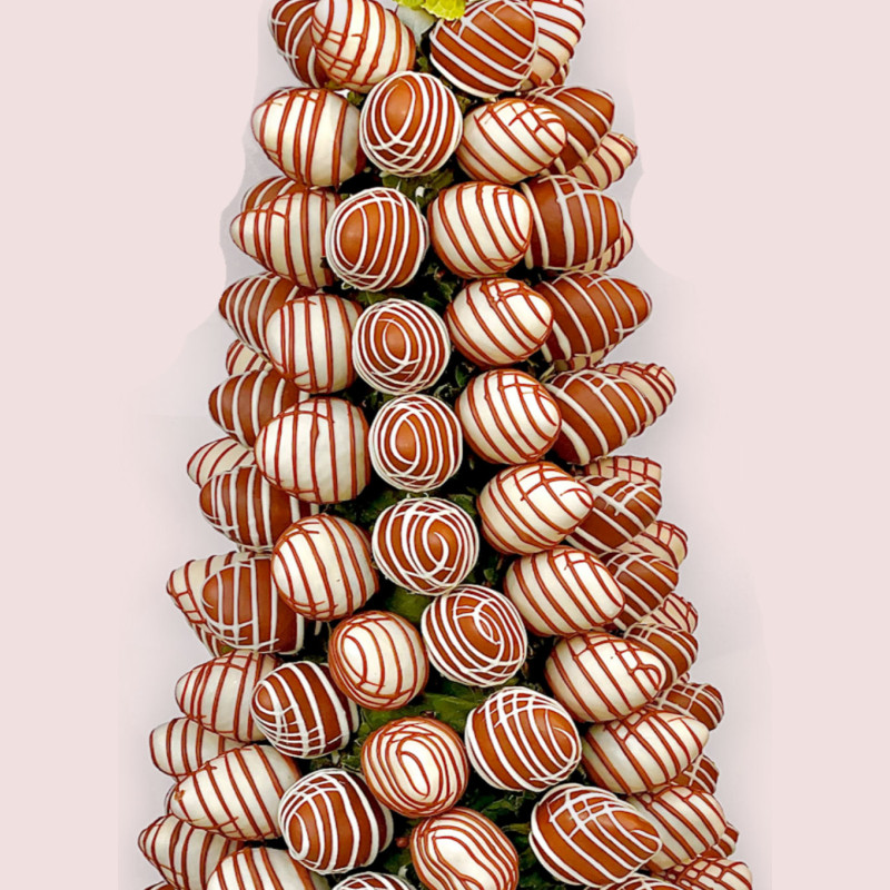 Milk & White Chocolate Strawberries Tower