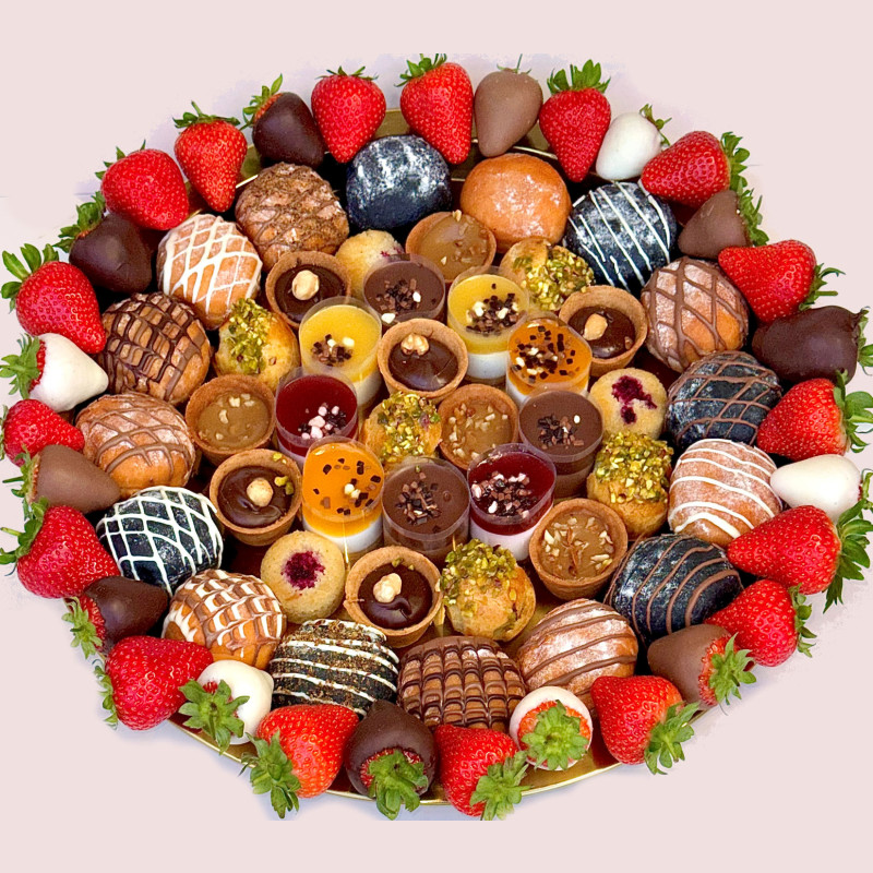 Deluxe Assortment Platter 