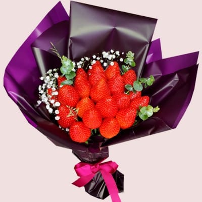 Divine Berry Bouquet