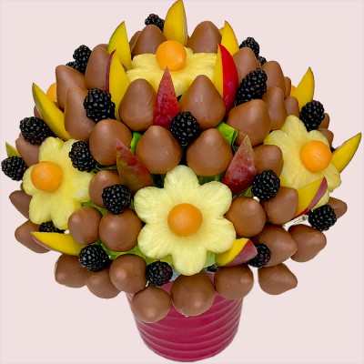 Mango & Chocolate Berries Edible Bouquet